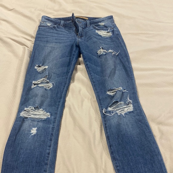 Joe’s distressed jeans size 26